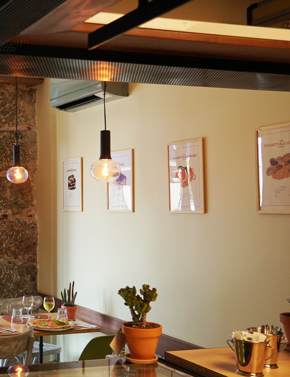 Dolce et Italia , Pizza Hyeres , Pastas Hyeres , Pâtes Hyeres , Dolce Italia Hyeres , Restaurant Hyeres , emporter Hyeres , Pizza à emporter Hyeres , Pâtes à emporter Hyeres , pâtes artisanales hyeres , pâtes maison hyeres , pâtes artisanales hyeres , pizzeria hyeres , restaurant italien hyeres , dolce et italia Hyeres